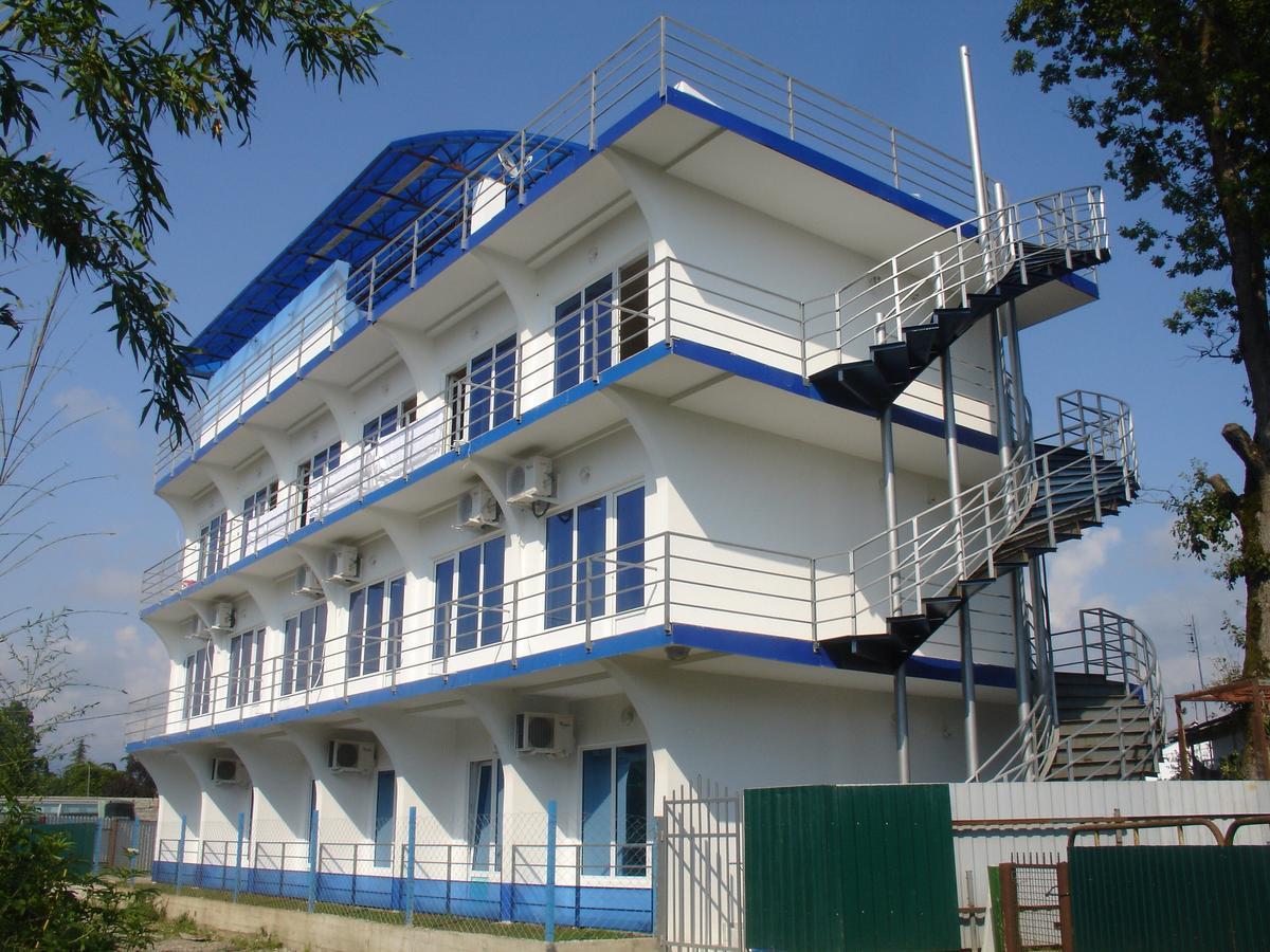 Hotel Iceberg Pizunda Exterior foto